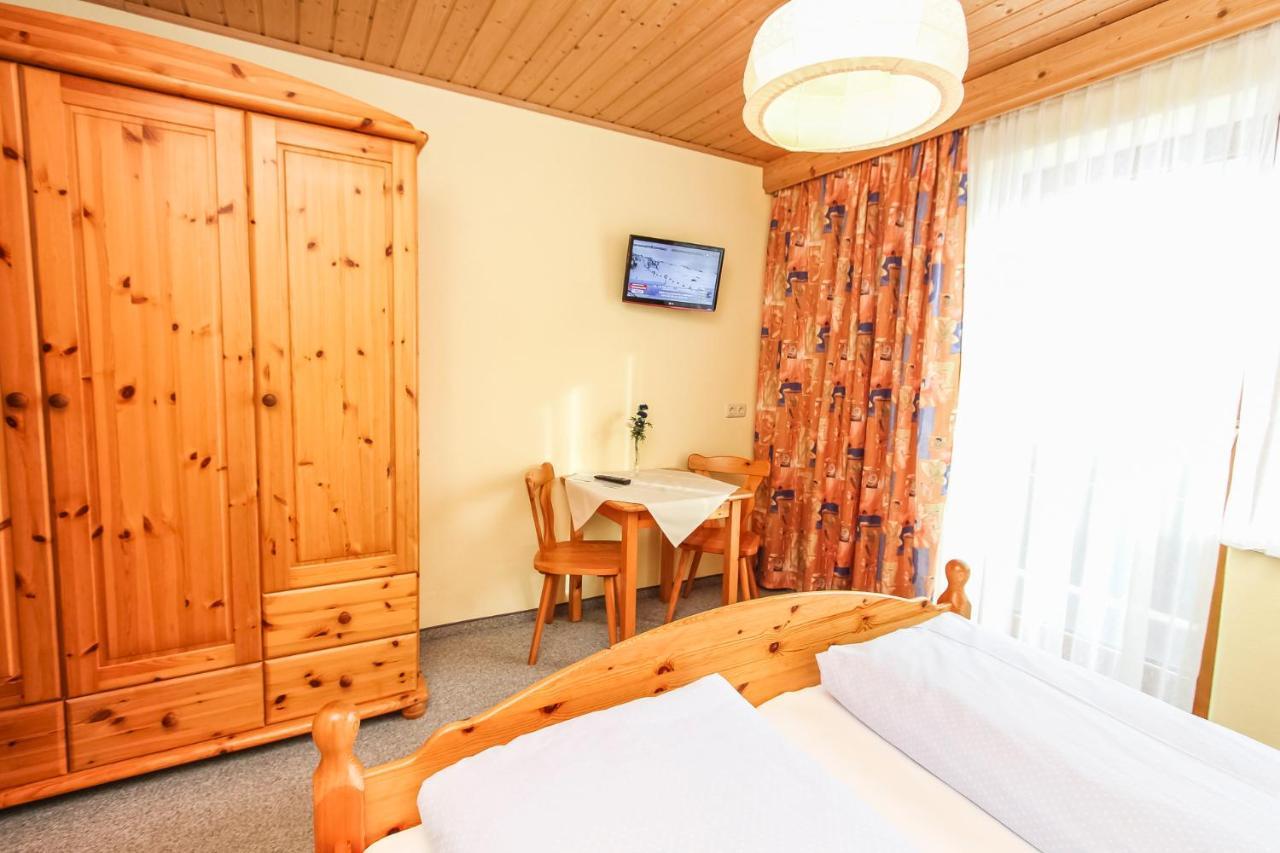 ヴァイトリンク Schneiderbauer Bed & Breakfast エクステリア 写真