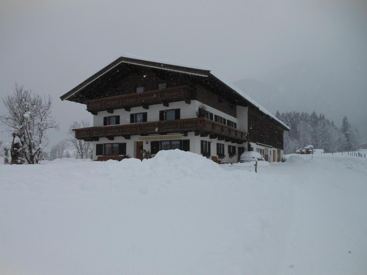 ヴァイトリンク Schneiderbauer Bed & Breakfast エクステリア 写真