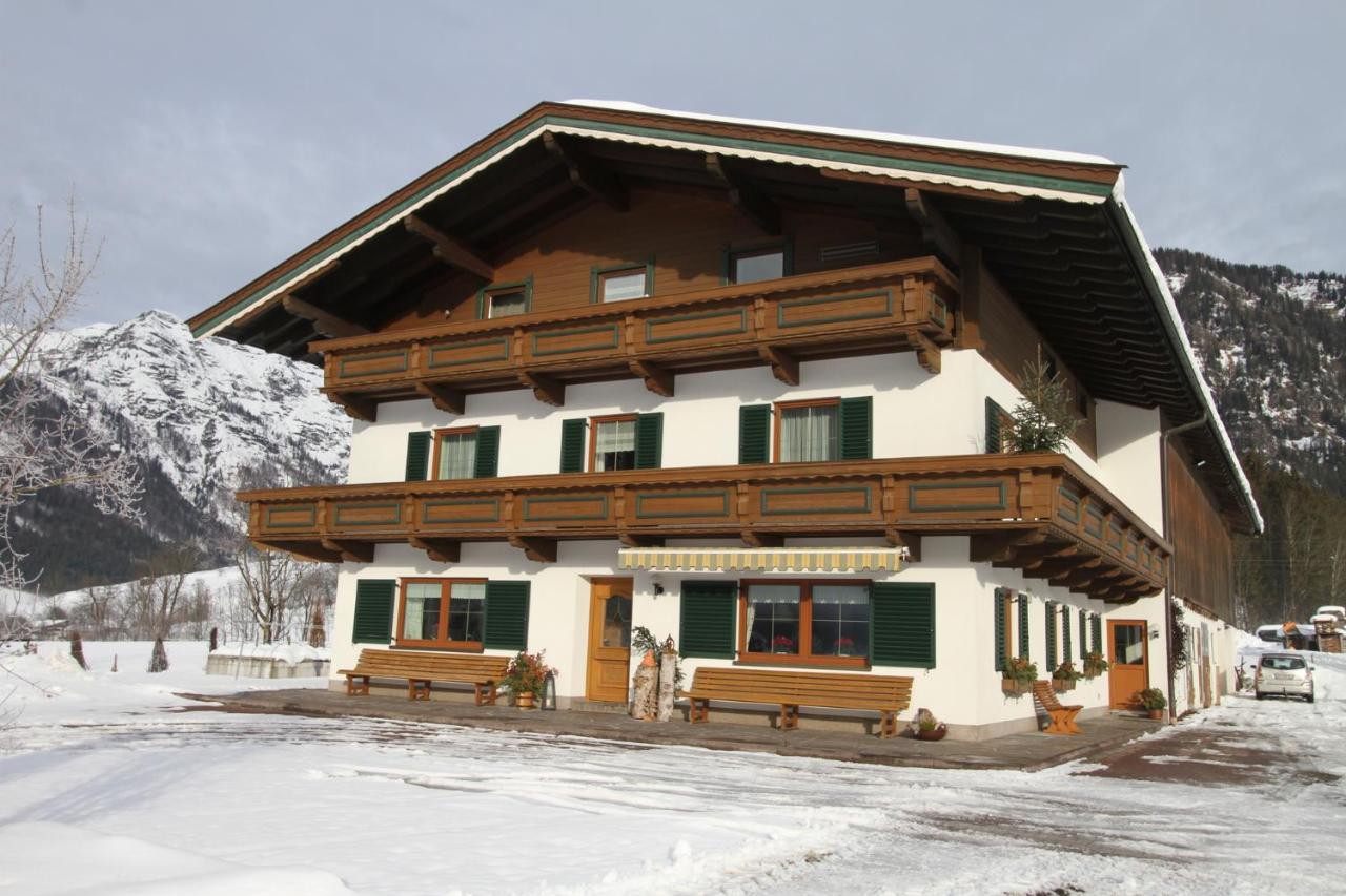 ヴァイトリンク Schneiderbauer Bed & Breakfast エクステリア 写真
